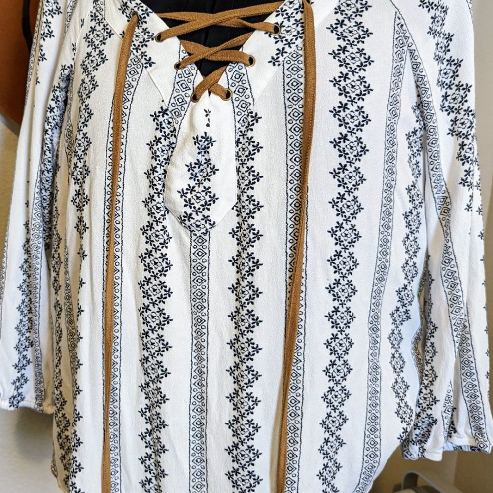Free 2 Luv Boho Black/White Top with Leather Tie 2X